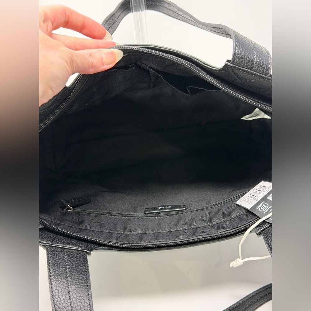 The Sak Black Leather Tote Bag NWT - Picture 7 of 8